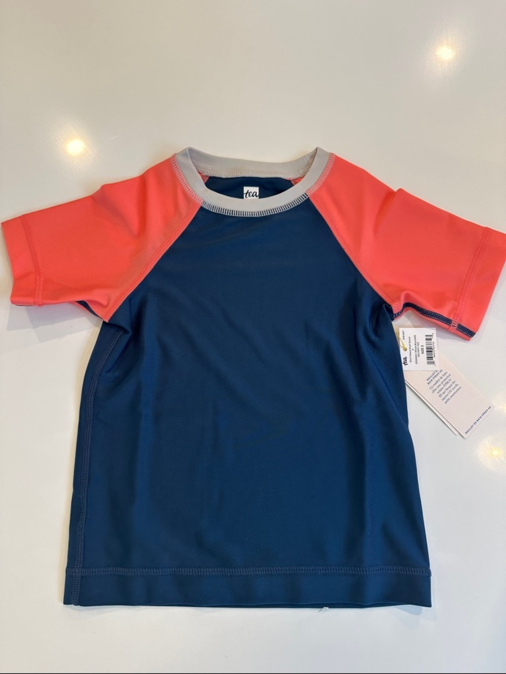 Tea Collection Kids Whale Blue Short‎ Sleeve Rash Guard Swim Top Size 2 NWT